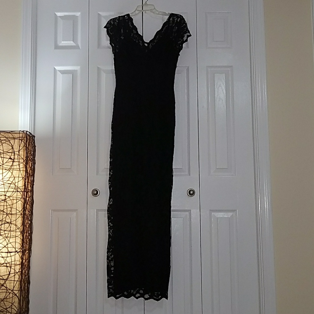 Black lace maxi dress
